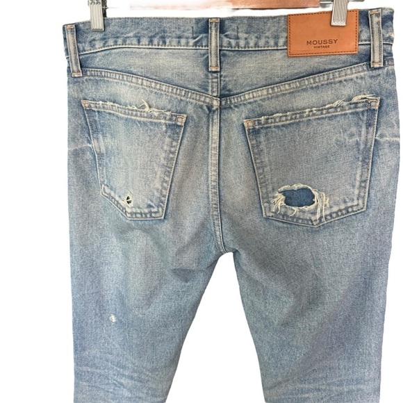 Moussy Vintage - Mid Rise Distressed Button Fly Raw Hem Rigid Jeans Sz 26 - Picture 6 of 9